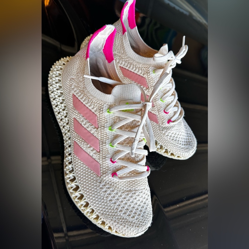 Adidas Running Shoes Womens 6 Beige 4DFWD
Reflective Halo Blush Knit Sneakers